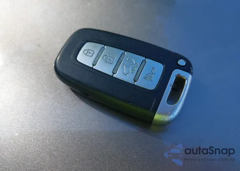 2011 Kia Soul +/!/Sport z USA, uszkodzony, nr VIN KNDJT2A26B7270044